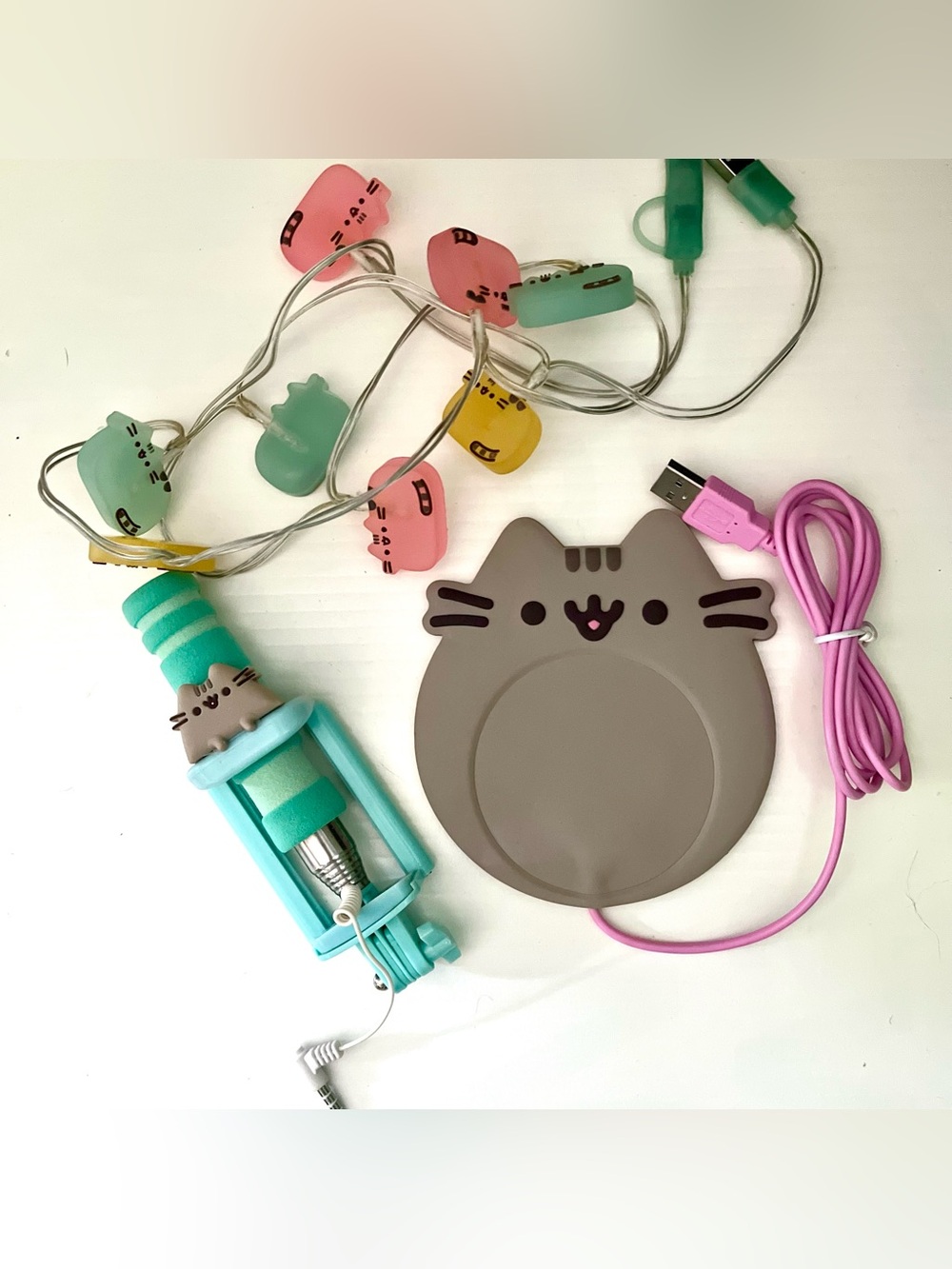 Assorted Pusheen Electronics from 2016/17 Pusheen Boxes